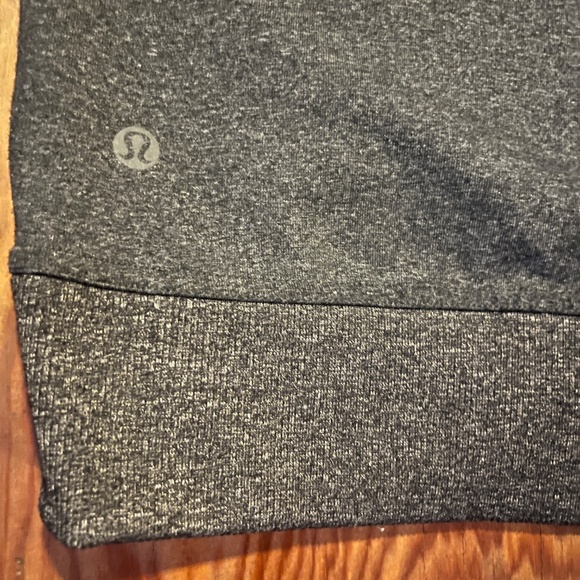 Lululemon Full Zip Hoodie - XL - Picture 5 of 6